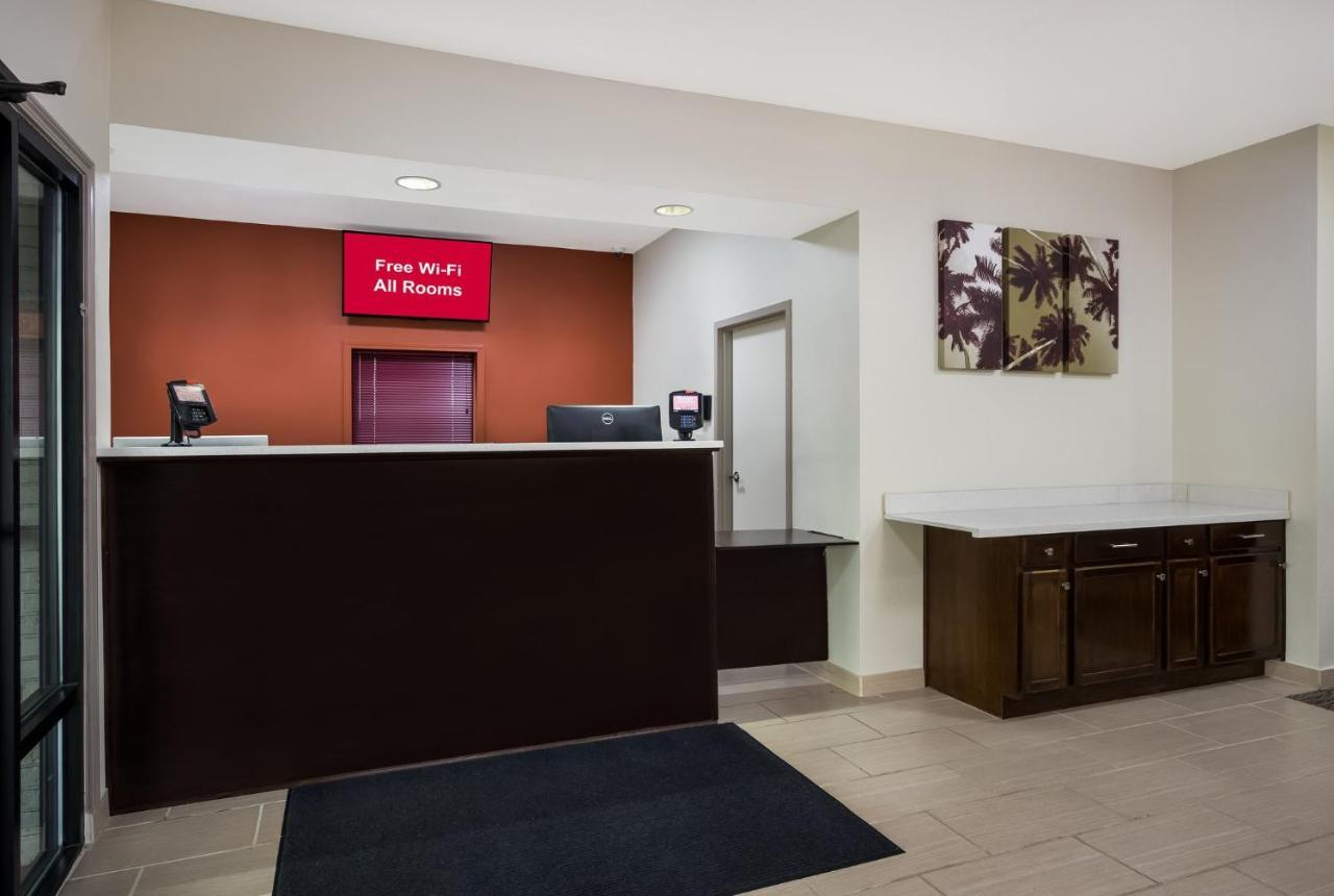 Red Roof Inn & Suites Thomasville Exterior photo